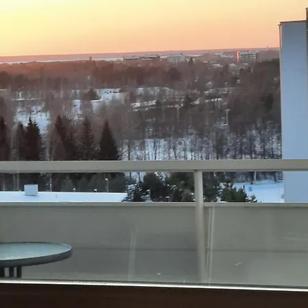 Topi Top-floor Apartment, Balcony, Parking *