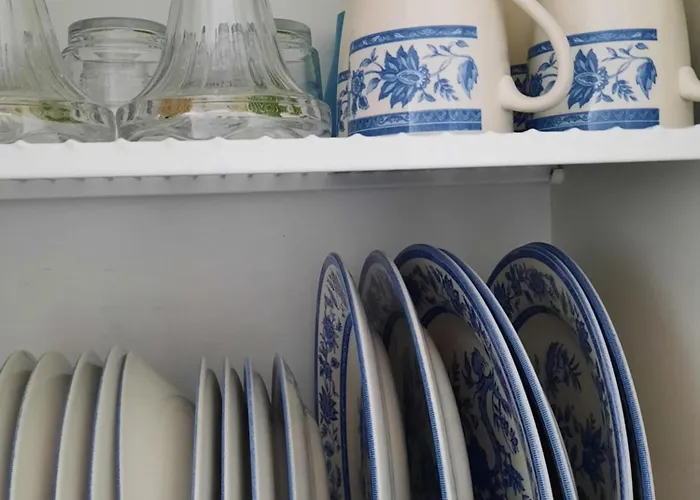 Topi Top-floor Apartment, Balcony, Parking Apartamento *